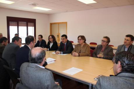 Avanza el Plan Estratégico del Sector Vitivinícola con la Asociación de Vinos de Castilla-La Mancha
