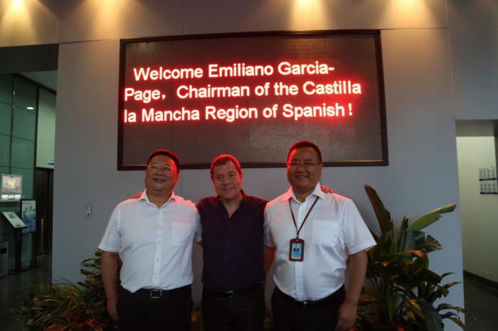 El presidente García-Page anima a las principales empresas de China a desarrollar proyectos e inversiones en Castilla-La Mancha
