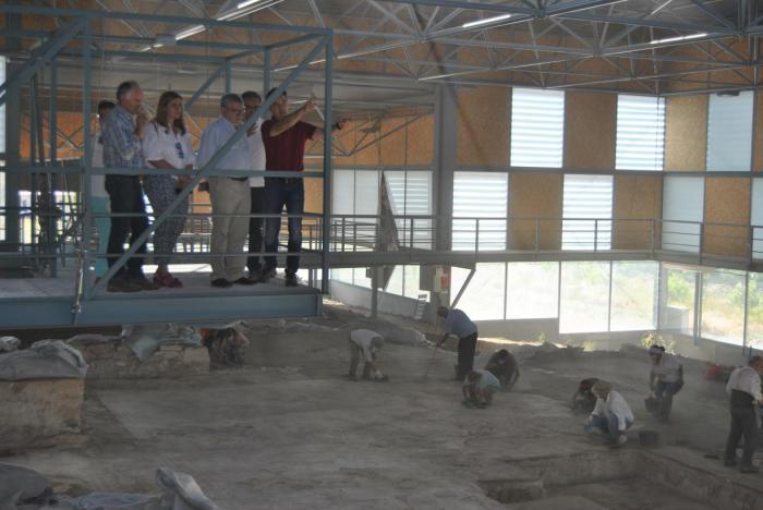 La Junta autoriza destapar los mosaicos del yacimiento de Noheda de forma permanente