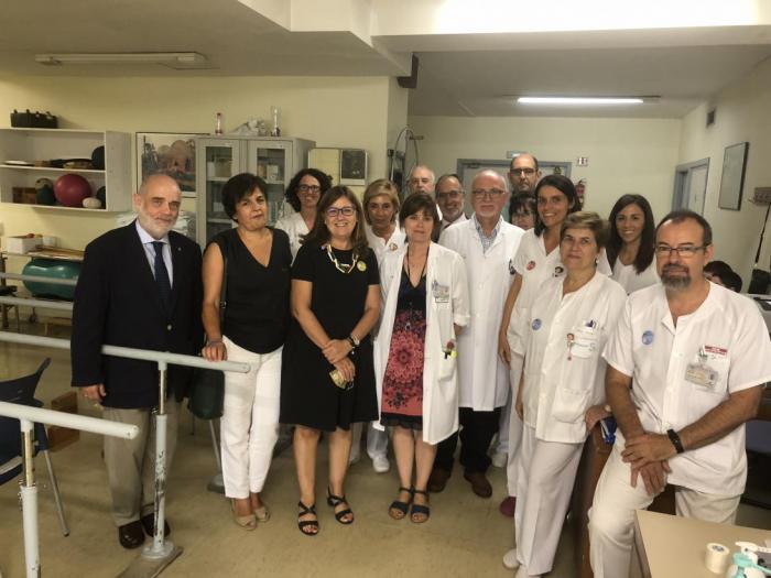 Se dara al Servicio de Rehabilitación del Virgen de la Luz de nuevo equipamiento que evita el desplazamiento de pacientes a otros centros sanitarios