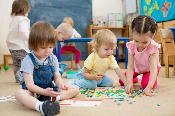 Entre el 12 de marzo y el 5 de abril podrán solicitarse plazas de nuevo ingreso en las 38 escuelas infantiles dependientes del Gobierno regional