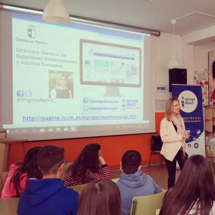 El plazo de solicitud de las becas para la formación de especialistas en asuntos relacionados con la Unión Europea está abierto hasta el 8 de julio