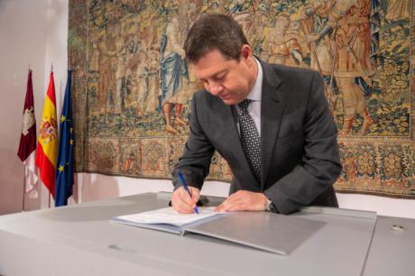 García-Page pide al PP que “apoye la iniciativa del Gobierno” de prolongar el estado de alarma “aunque sea con mucha crítica”