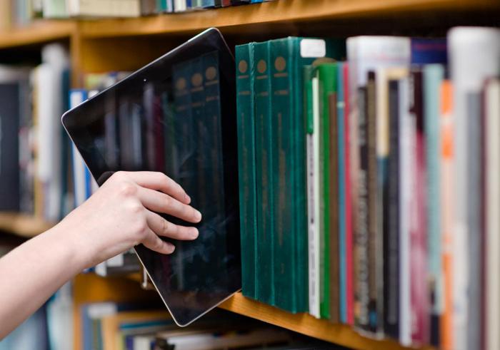570 profesionales de Castilla-La Mancha recibirán cursos para potenciar la oferta de servicios telemáticos en las bibliotecas de la región