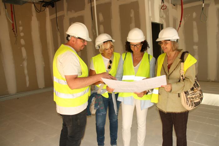 Los profesionales del ‘Virgen de la Luz’ realizan la primera visita al nuevo Hospital Universitario
