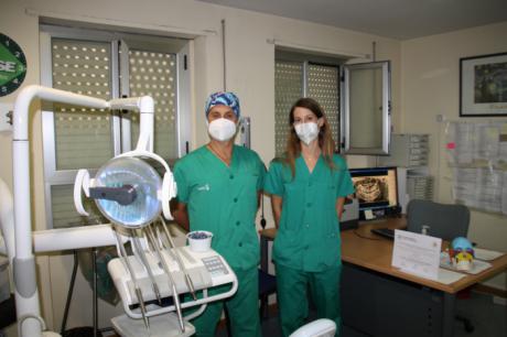 Un estudio realizado en el servicio de Cirugía Oral y Maxilofacial del Virgen de la Luz, reconocido en el congreso nacional de la especialidad 