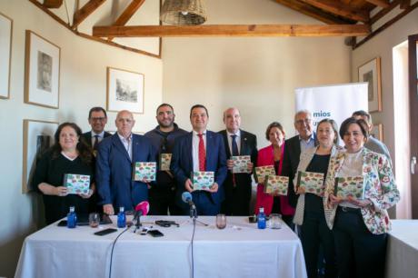 Más de medio centenar de restaurantes de Castilla-La Mancha, reconocidos en una guía por su apoyo a los alimentos de cercanía de agricultores y ganaderos