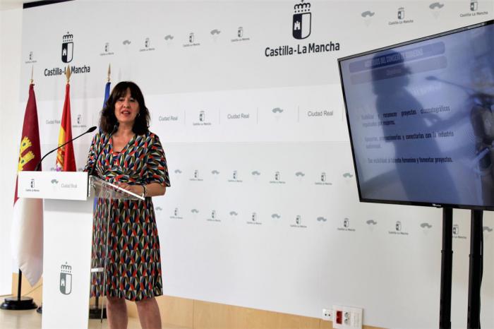 Castilla-La Mancha aprueba casi 14 millones para la III edición del Plan Corresponsables, al que se han adherido 657 municipios