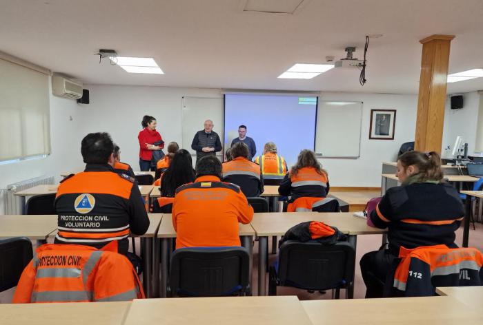 Voluntarios de Protección Civil se forman en logística sanitaria para la atención de múltiples víctimas en grandes emergencias