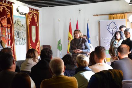 La Junta traslada su compromiso y su actitud de escucha al tejido económico de Mira para abordar de forma conjunta la recuperación