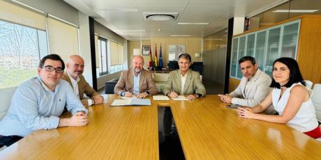 Castilla-La Mancha renueva su compromiso con el programa PAIME para apoyar a médicos con problemas de salud mental