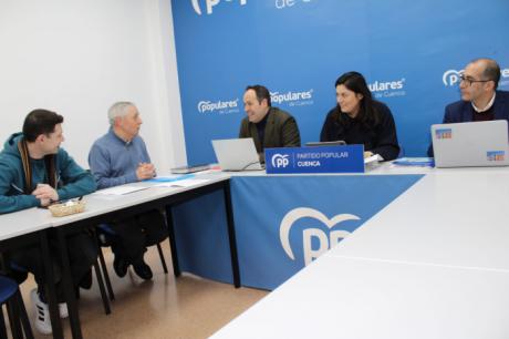 Diego Valera exige avances en la instalación de baños ostomizados en edificios municipales