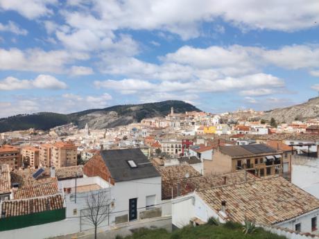 Cuenca en Marcha propone flexibilizar los colores de las fachadas en Tiradores y Santa Teresa