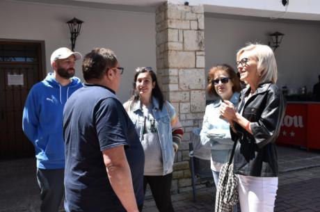 Marian López reivindica en Paredes el futuro de los pequeños pueblos durante la festividad de San Isidro