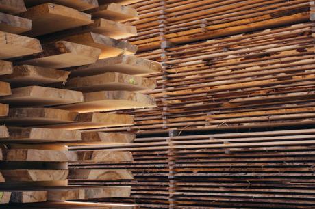 BRICO-VALERA, una fábrica que se preocupa por utilizar maderas sostenibles