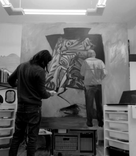 Terán, el artista chileno, vuelve a la Cuenca después de 12 años con una selecciòn de más de 50 pinturas de su serie más reciente: Tributo a los genios