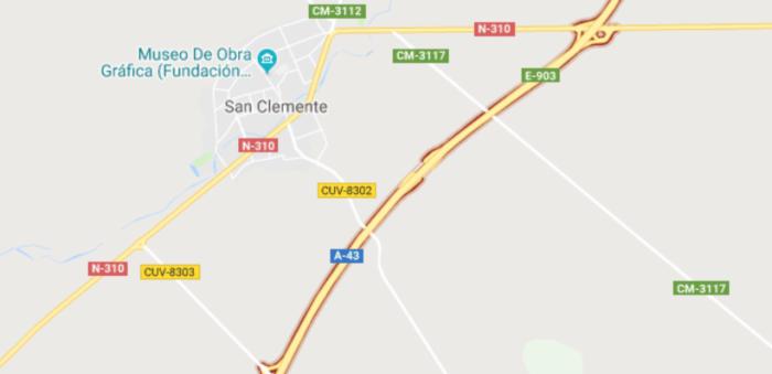 Vuelca un camión en San Clemente