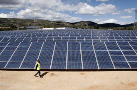Buscan más de 250 trabajadores para construir una planta fotovoltaica en La Manchuela conquense