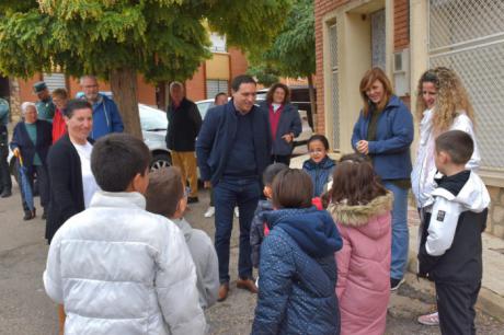 La Diputación celebra el hito de los 200.000 habitantes en la provincia