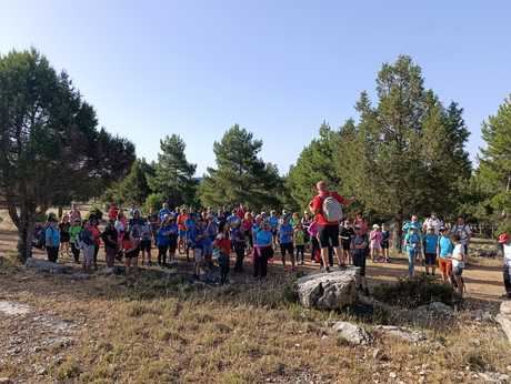 La Cierva reúne senderismo, cultura y tradición en una nueva cita del Circuito de Senderismo de la Diputación de Cuenca