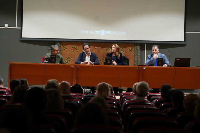 Ediciones UCLM publica el pregón de la Semana Santa de Cuenca 2024 escrito por el historiador Julián Recuenco