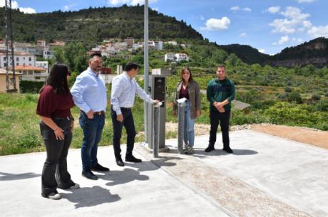Seis cargadores eléctricos refuerzan la apuesta turística del Valle del Cabriel