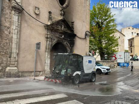 Plantean un acceso alternativo a la iglesia conventual de las Concepcionistas Franciscanas para retomar la liturgia