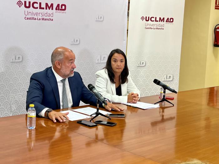 La UCLM celebra 40 años de compromiso con el conocimiento y la región