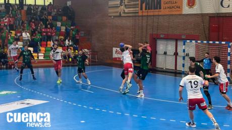 El Viveros Herol Nava se lleva la victoria en Cuenca con un gol de Ahumada sobre la bocina (24-25)