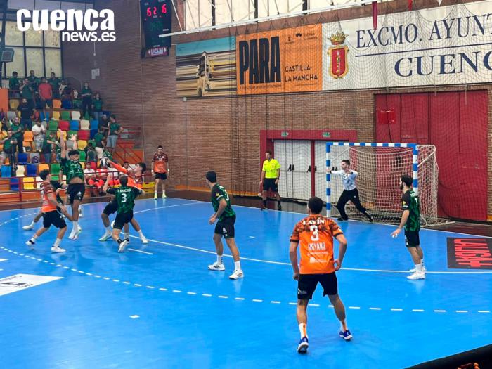 El Bathco Torrelavega gana al Cuenca en el último segundo (27-28)