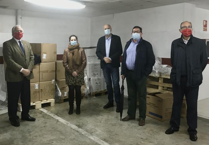 La Subdelegación del Gobierno en Cuenca comienza el reparto de 56.000 mascarillas