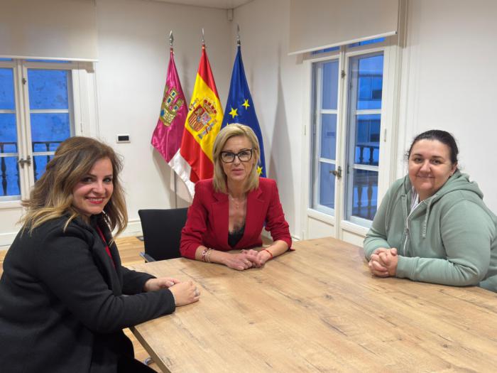 La Junta colaborará con la Asociación Serena para reforzar su programa de respiro familiar
