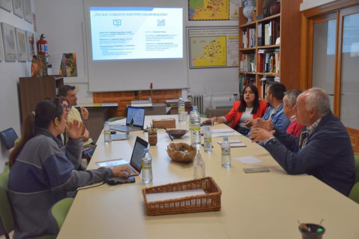 La Diputación de Cuenca comienza las conversaciones con CEDER La Alcarria para la redacción del Plan de Sostenibilidad Turística