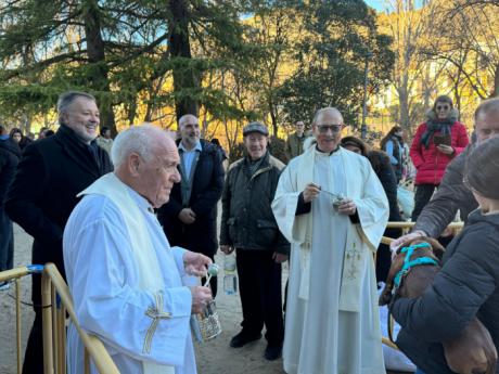 Misa, procesión y bendición de animales en la festividad de San Antón en Cuenca