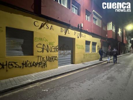 Vandalizan con pintadas la sede del PSOE de Cuenca