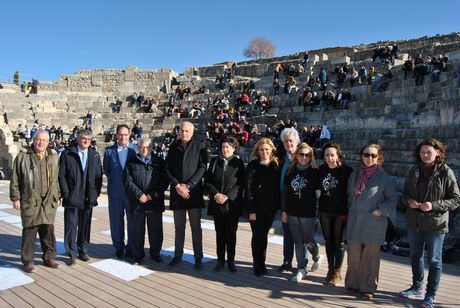 La Junta felicita a los escolares y docentes que han llevado ‘La danza del sol’ al teatro romano del Parque Arqueológico de Segóbriga