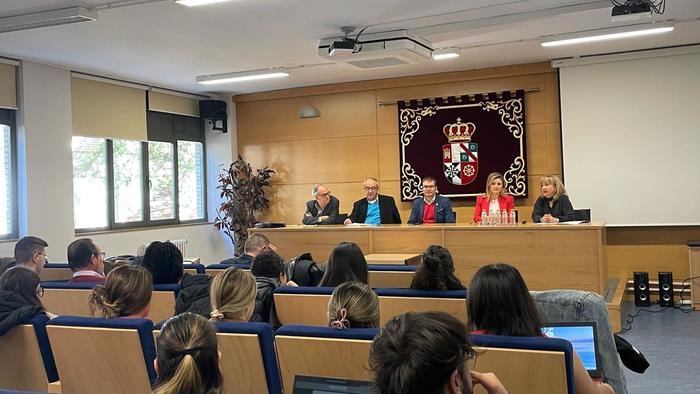 Expertos destacan el valor de las sociedades laborales para el relevo generacional y la resiliencia empresarial