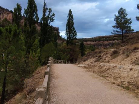 Cuenca en Marcha propone proteger e inventariar los caminos y senderos públicos del municipio