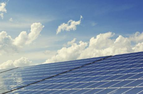 ¿Puedo participar en una comunidad solar si vivo en un piso?