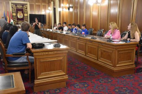 Éxito del primer Taller de Escritura Creativa organizado por la Diputación de Cuenca entre jóvenes y familias
 