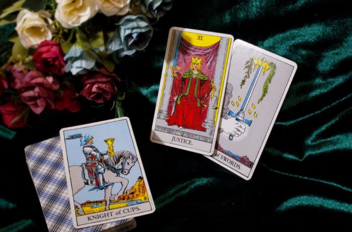 Internet como medio para conocer el tarot