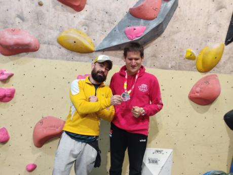 Segundo puesto para el escalador ciego y con TEA del Club Deportivo amiab Sergio Aznárez Rosado en la Copa de España de Paraescalada en categoría B1