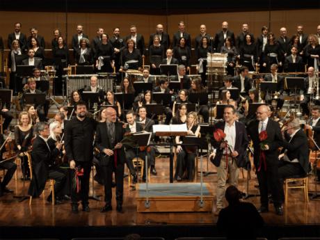 Hermosa noche de estreno en el Teatro-Auditorio