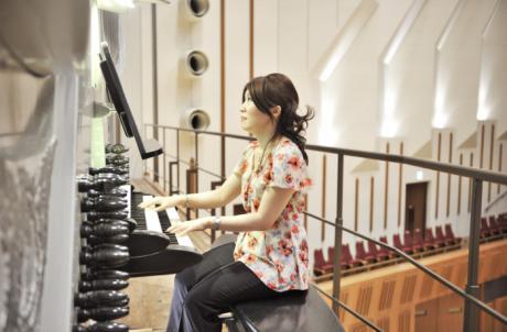 La organista japonesa Satoko Kawagoe llega este sábado a la Catedral