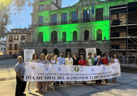 El impulso de la investigación centra el manifiesto del Día del Alzheimer que ha contado con el apoyo del Ayuntamiento de Toledo