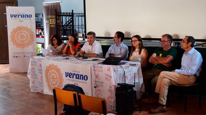 La UCLM aborda en Vega del Codorno los retos actuales de la trashumancia en un curso de verano pionero