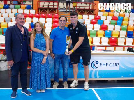 El Nava se adjudica el trofeo San Julián ante sus castellanos combativos oponentes
