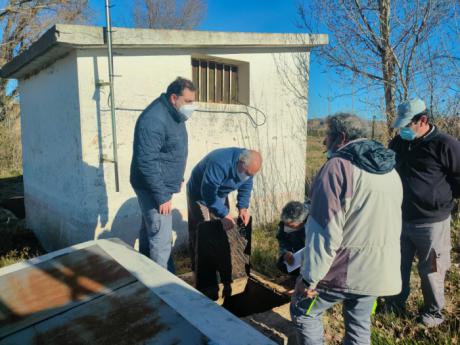 Comienza la obra de renovación de la tubería principal de abastecimiento de agua de Huete