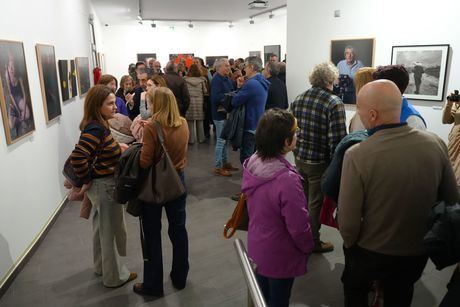 'Los rostros del arte' muestra en Cuenca el talento de más de quince artistas de la provincia