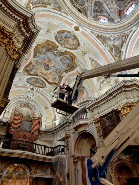 Las obras en la Iglesia de la Virgen de la Luz obligan a su cierre temporal por trabajos de sellado de grietas